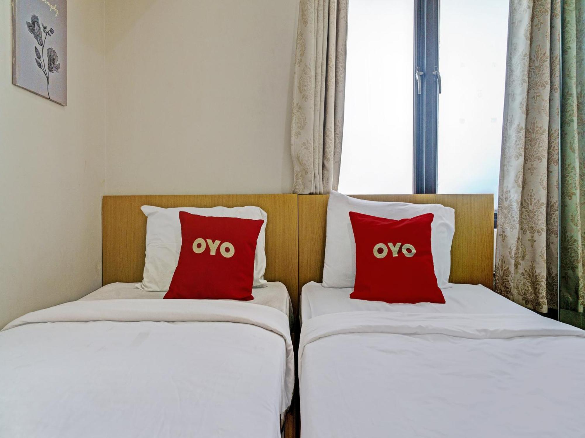 Oyo 92772 Losmen Diah Syariah Langsa ภายนอก รูปภาพ