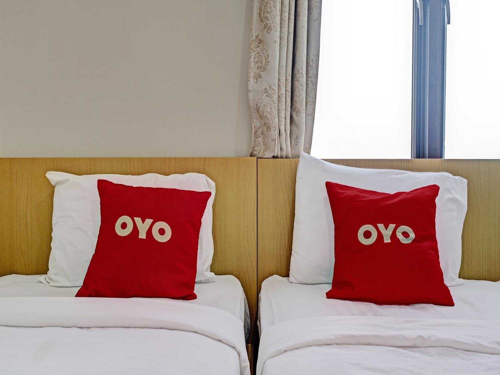 Oyo 92772 Losmen Diah Syariah Langsa ภายนอก รูปภาพ